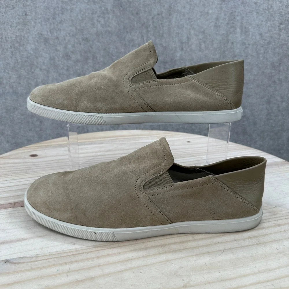 Vince Sander Slip-On Sneakers Mens 9 Taupe Suede Leather Low Top Shoes